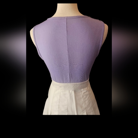 Fabletics Crossover Tops - Picture 5 of 11